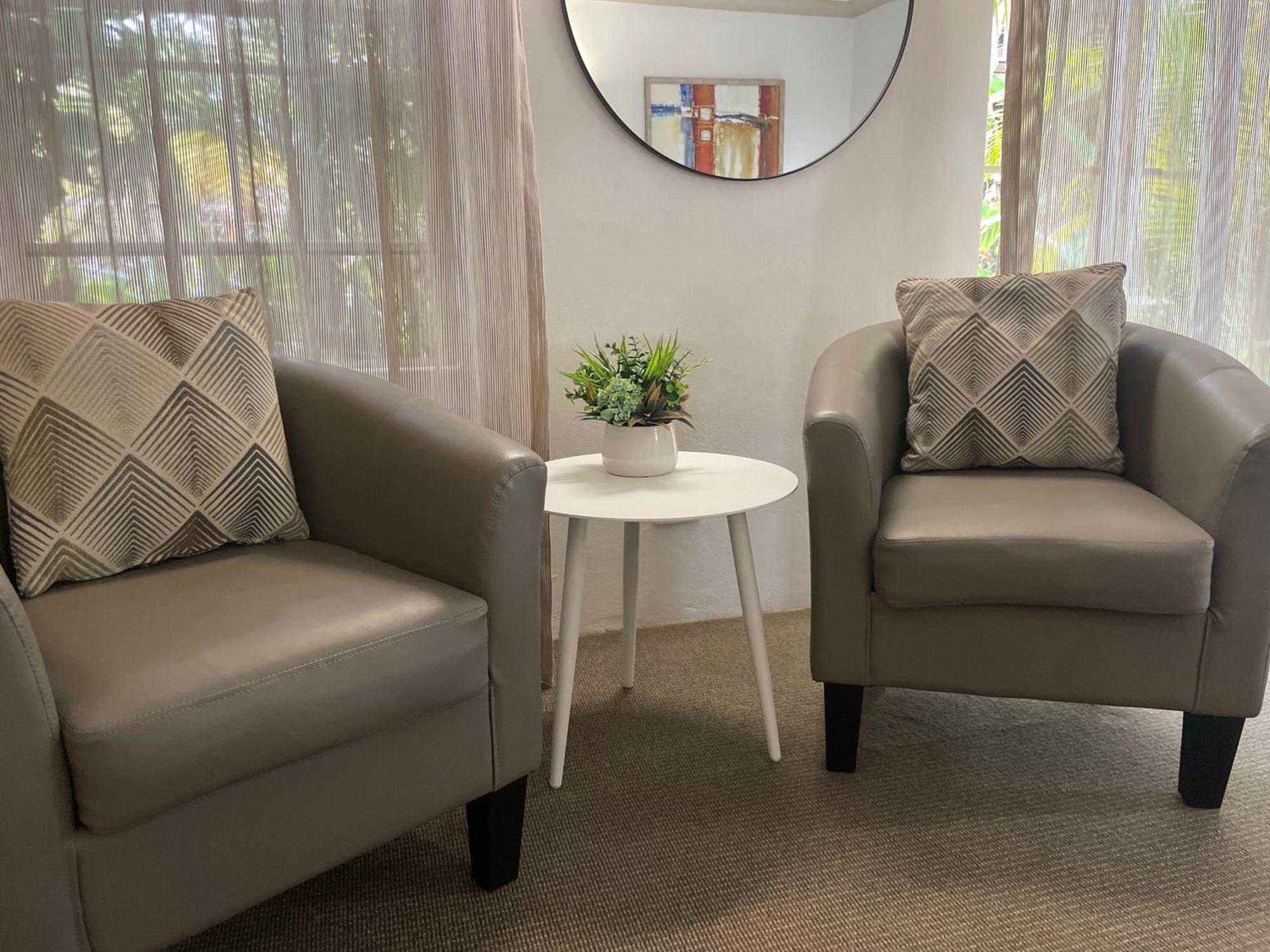 Oasis Inn Ulladulla - Welcoming Guests 18 Years And Older Εξωτερικό φωτογραφία
