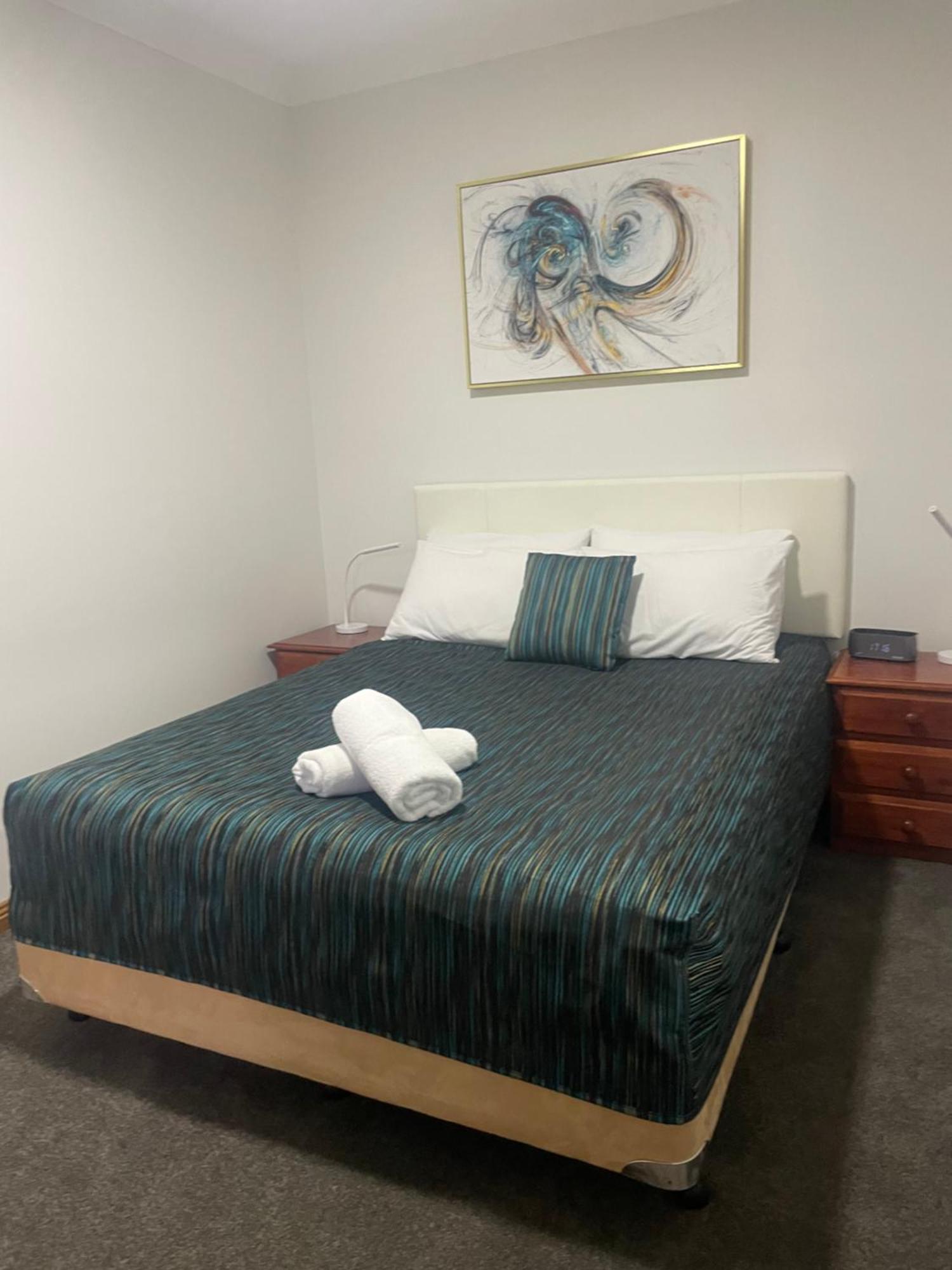 Oasis Inn Ulladulla - Welcoming Guests 18 Years And Older Εξωτερικό φωτογραφία