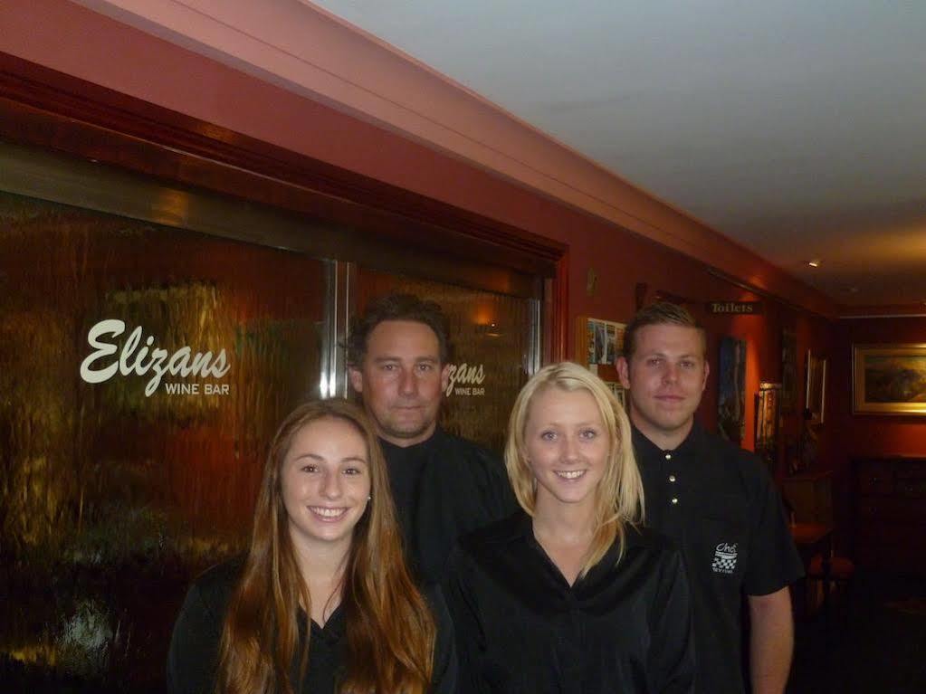 Oasis Inn Ulladulla - Welcoming Guests 18 Years And Older Εξωτερικό φωτογραφία